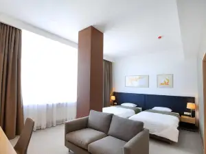 Victor Hotel