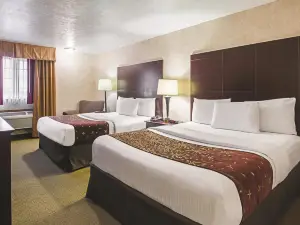 La Quinta Inn & Suites by Wyndham Woodburn