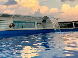 Forward Aparthotel