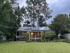 Celestial Dew Guesthouse in Tyalgum