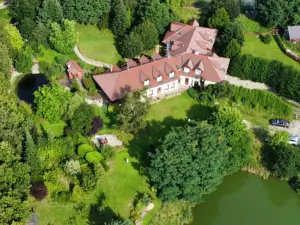 Ivanek Guest House