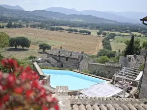 โรงแรมริสโตรานเต ลา บาสติลยา