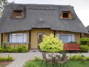 Thulamela Guest House Mahalapye