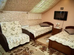 VIP Mini-Hotel
