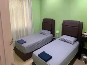 TH HOTEL