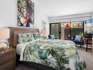 Private Suite Nautilus Beach Front Resort