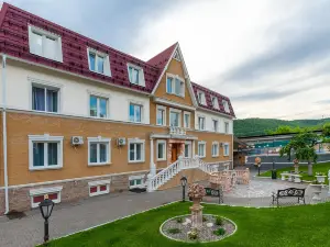 โมยา กลินคา