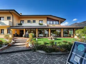 瓦爾切利納別墅