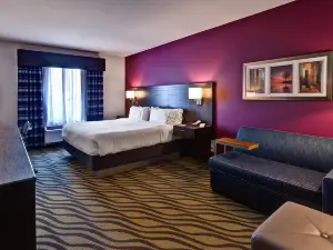 Holiday Inn Express Hutchinson