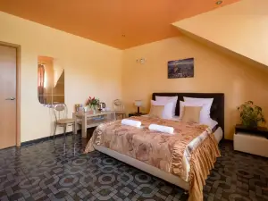 Skorpion Mini-Hotel