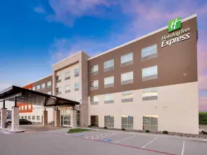 Holiday Inn Express and Suites Kermit by IHG