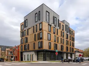 Sonder the Artesian Apartments LoHi