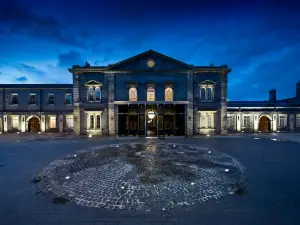 Station Side Penthouse