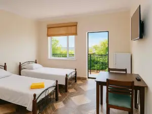Taj Altyn Hotel