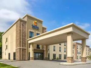 Comfort Inn & Suites Amish Country