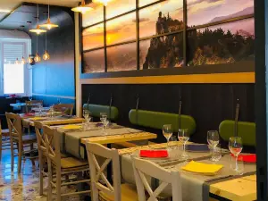 Rainbow Hotel Depandance Joli