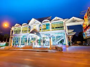 Nongkhai Tavilla Resort and Convention Center