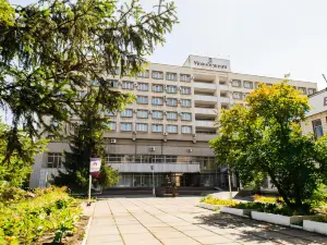 Молодежная