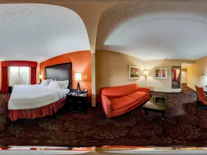 Holiday Inn Express & Suites Tyler South