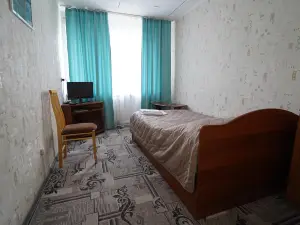 Suhona Hotel