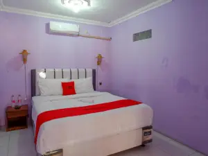 RedDoorz Near Goa Jatijajar 2