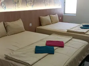 OYO 3807 Guest House 268