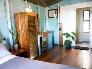 Camp Soteria Resort:Pacific Ocean on your doorstep