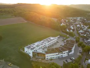 โรงแรม ฟันฟ์10