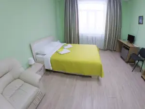 Bolshoy Ural na Malysheva Hotel