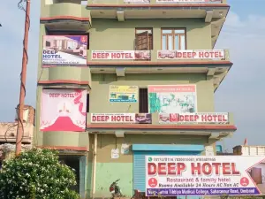 OYO 700468 Deep Hotel