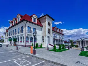 Marko Polo Hotel