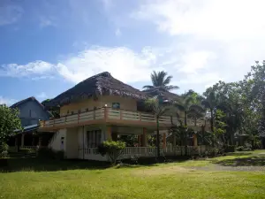 Amor Farm Beach Resort