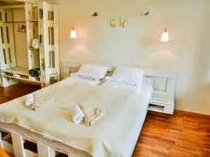 Villa "Forest way"