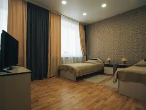 На Набережной