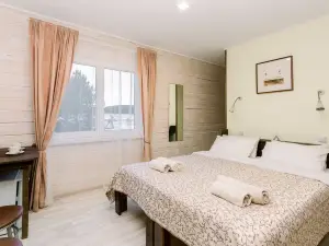 Kvetki Yablyni Eco Hotel