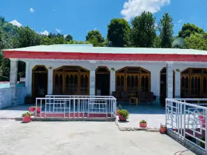 Hotel Miandam Palace