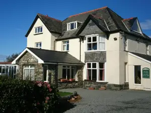 Cadwgan House