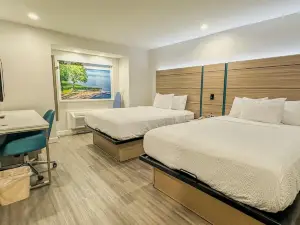 Baymont by Wyndham Henrietta - Rochester