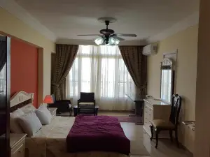 Alexander The Great Hotel