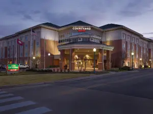 Courtyard Fort Smith Downtown