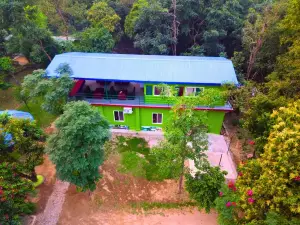 Shuklaphanta Jungle Cottage