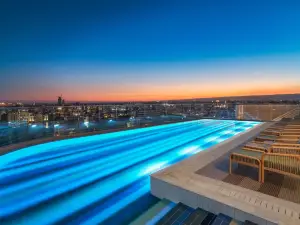 NYX Hotel Limassol by Leonardo Hotels