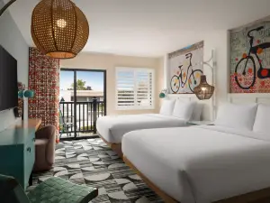 Holiday Inn Express & Suites Solana Beach-Del Mar