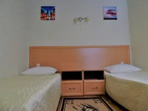 DragonFly Mini-Hotel