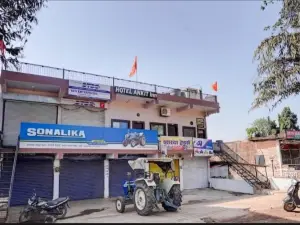 OYO Hotel Ankit Inn