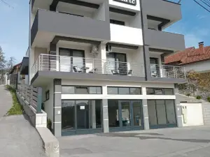 Apartments Karić Aerodrom Tuzla