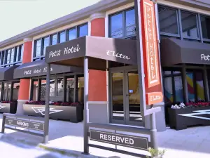 Petit Hotel Elita