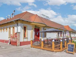 100 Éves Fogadó