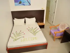 Moodhumaa Inn