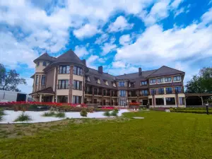 Hotel Aura